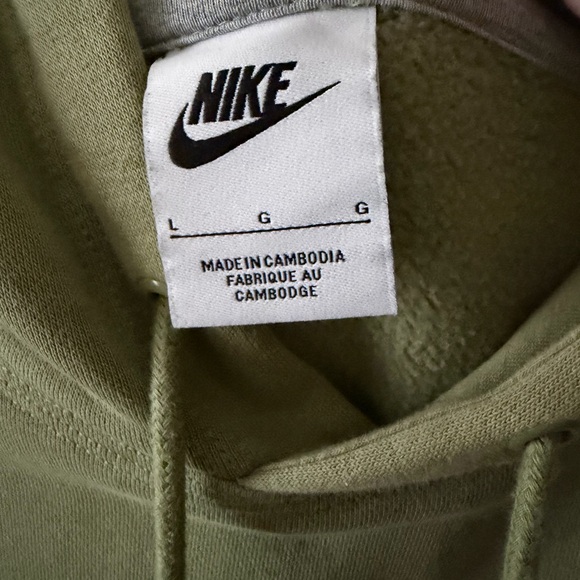 Nike Olive Green Women's Hoodie - Picture 2 of 3